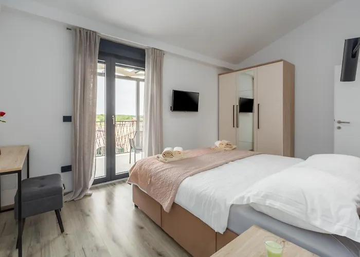 Stefany * Πόρετς